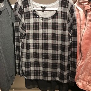 GREY & PINK PLAID KNIT TO WOVEN 2FER PULLOVER